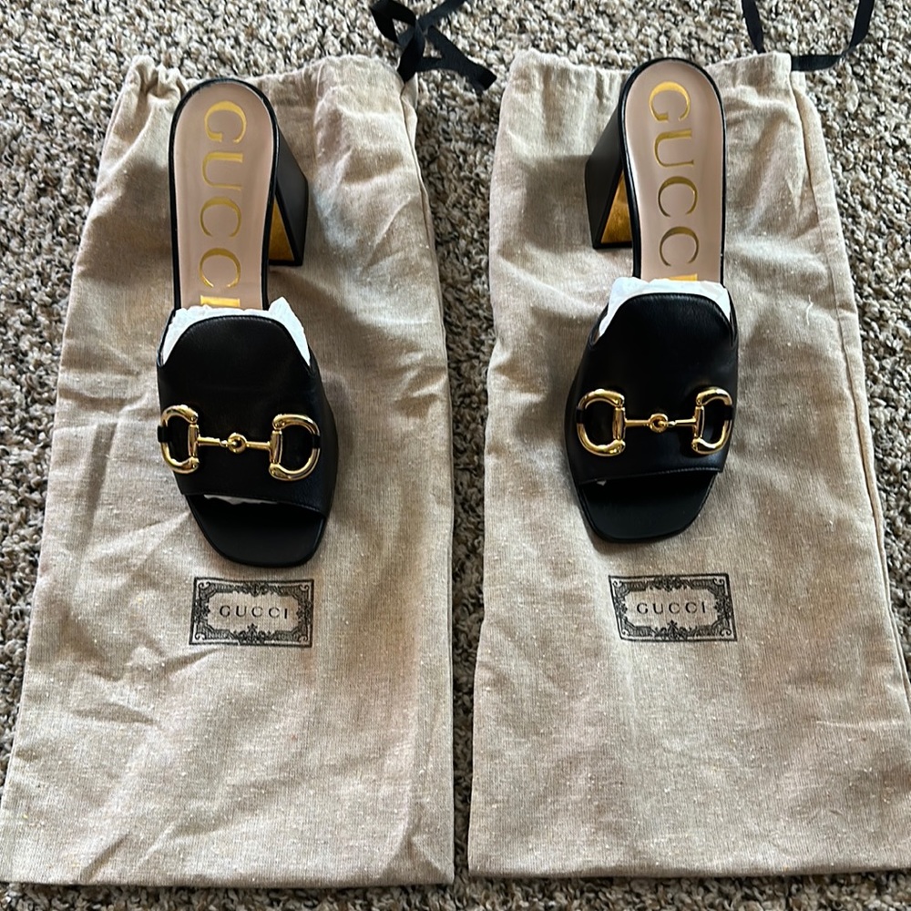 Gucci Horsebit Black Leather woman’s slide sandals